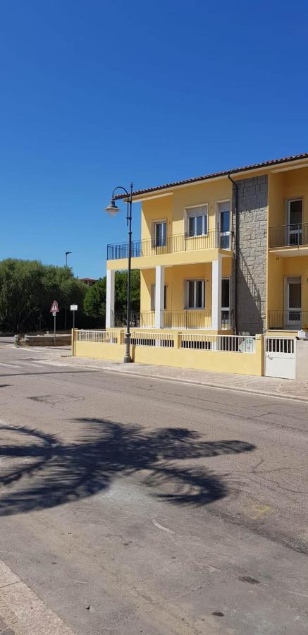 La Smeralda - Boutique Rooms And Breakfast Golfo Aranci Buitenkant foto
