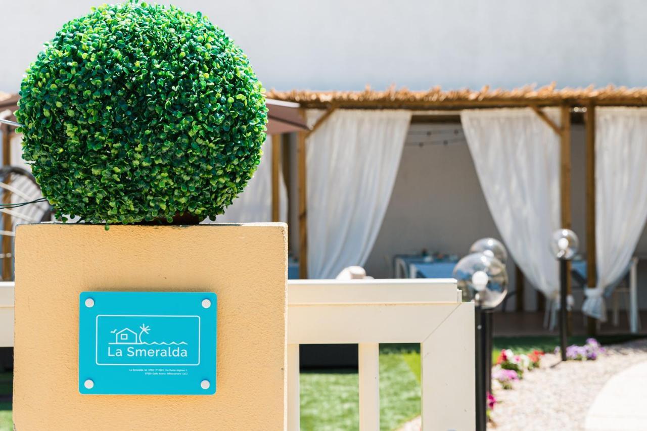 La Smeralda - Boutique Rooms And Breakfast Golfo Aranci Buitenkant foto